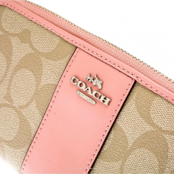 Coach Pink and Tan Women's Wallet NWOT - Picture 4 of 12